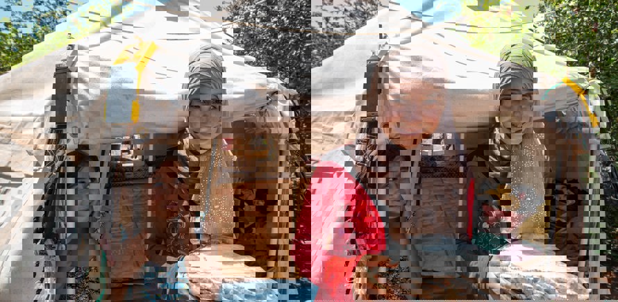 Al Zuhoor Bread Distribution